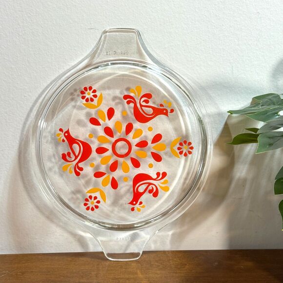 Vintage Friendship Patterned Pyrex Casserole Lid Only 474-C10 Fits 7" Round Dish - Picture 1 of 6